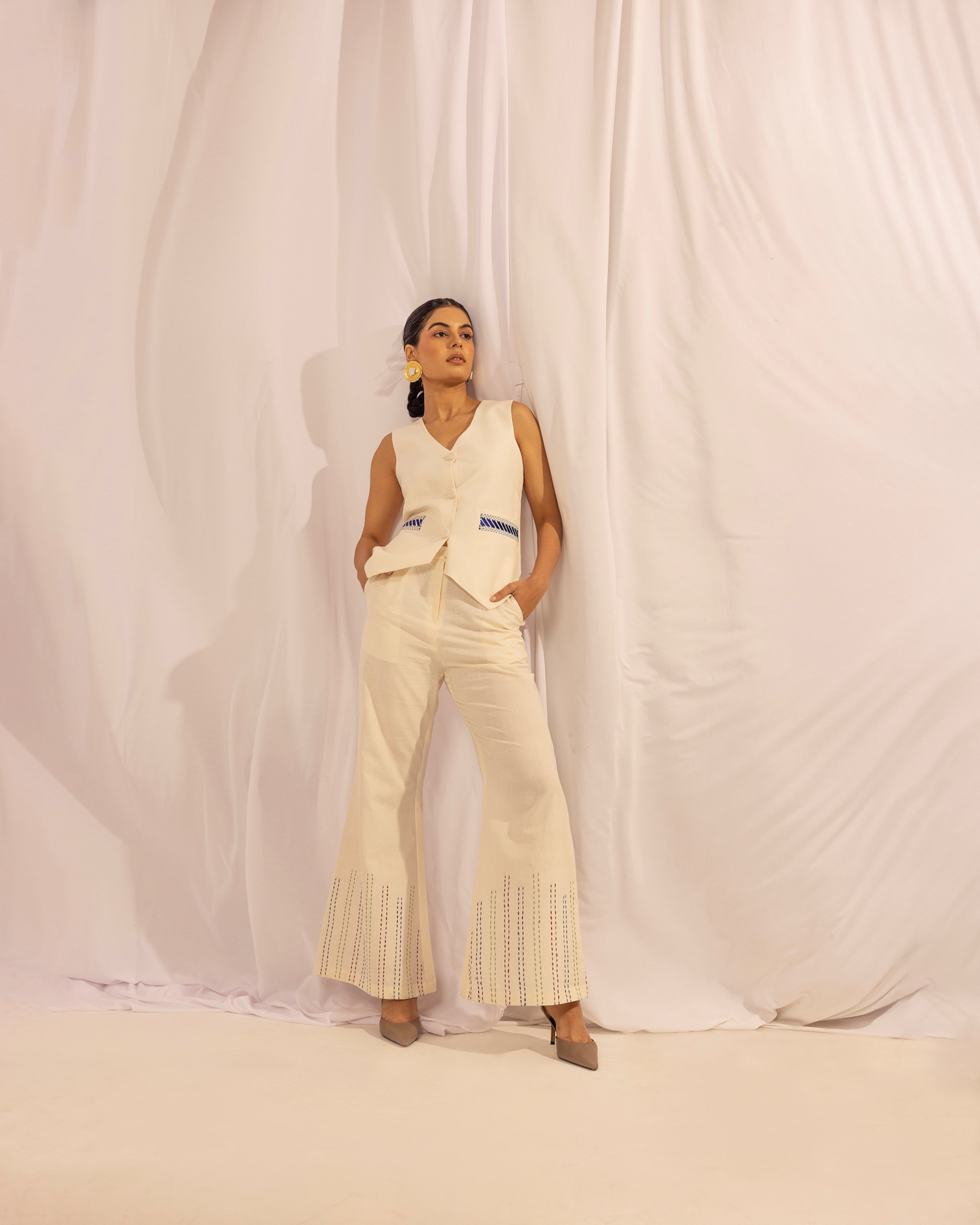 Hand-Embroidered Waistcoat | Chic Kantha Waistcoat The House Of Ara