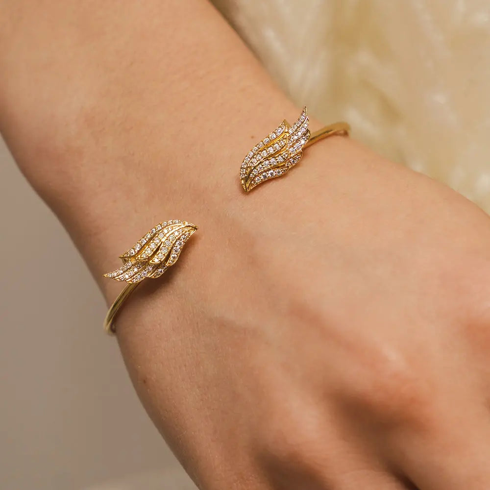 Angel Wings Gold Vermeil Bangle - Medium Size BLOOMTINE