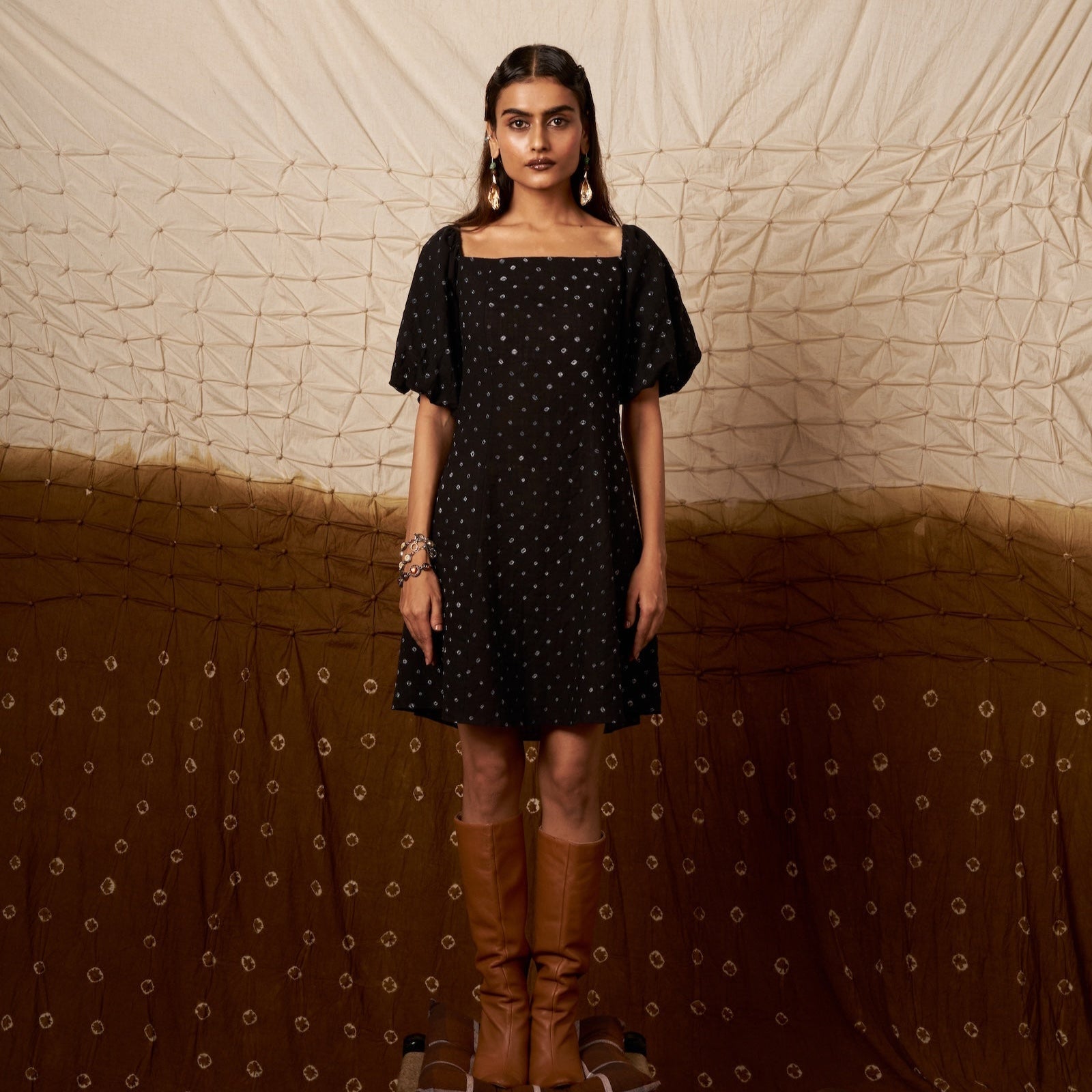 Amaaya Dress| Square Neckline and Artisanal Bandhej Print The House Of Ara