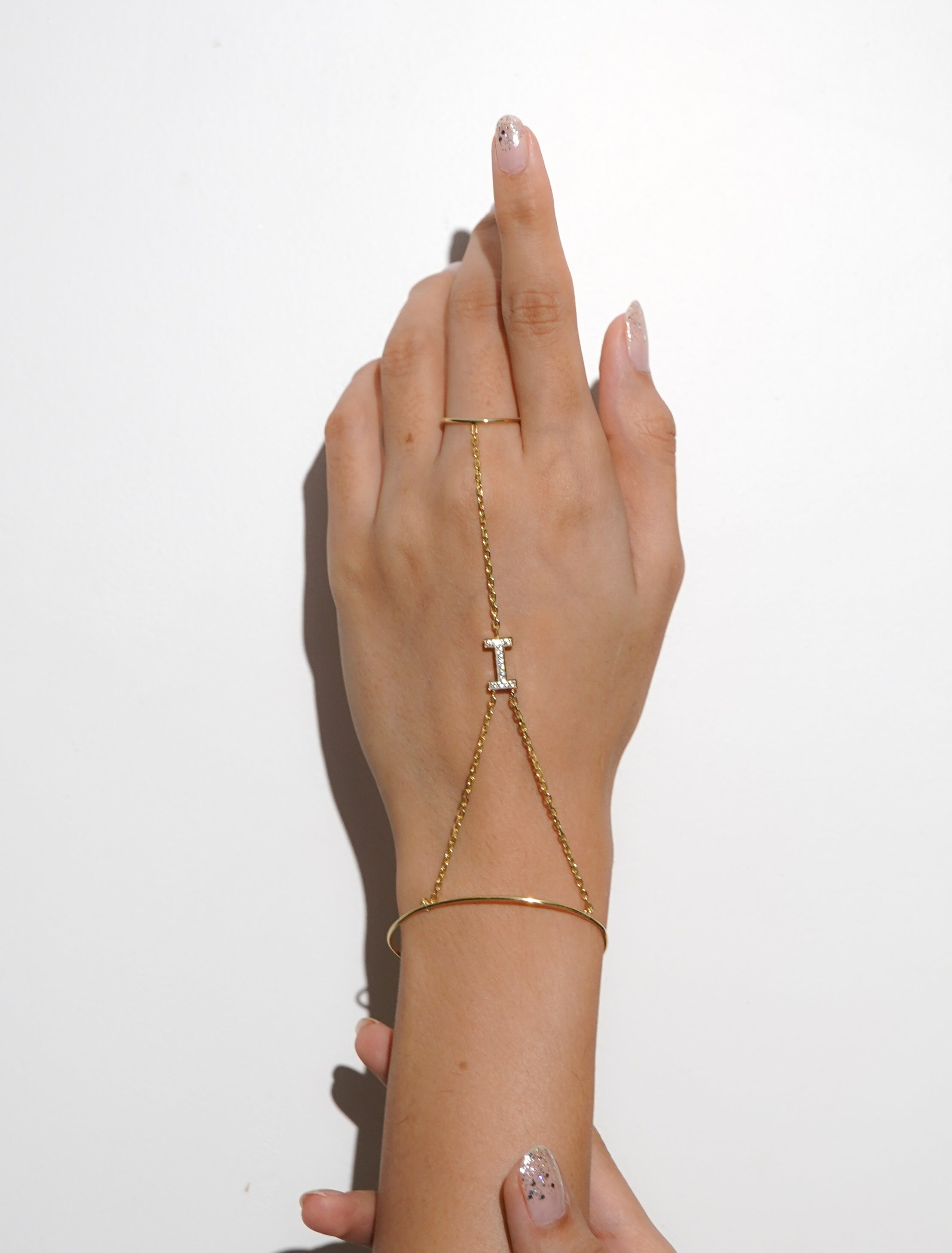 Aeria Minimal Hathphool | Stunning Sterling Silver Hand Chain Fian