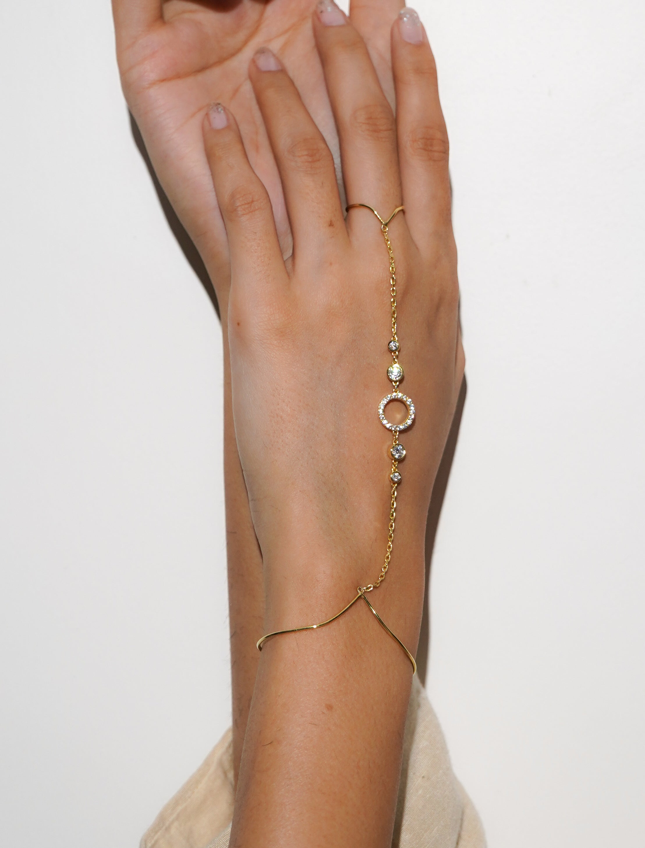 Aether Minimal Hathphool | Stunning Sterling Silver Hand Chain Fian