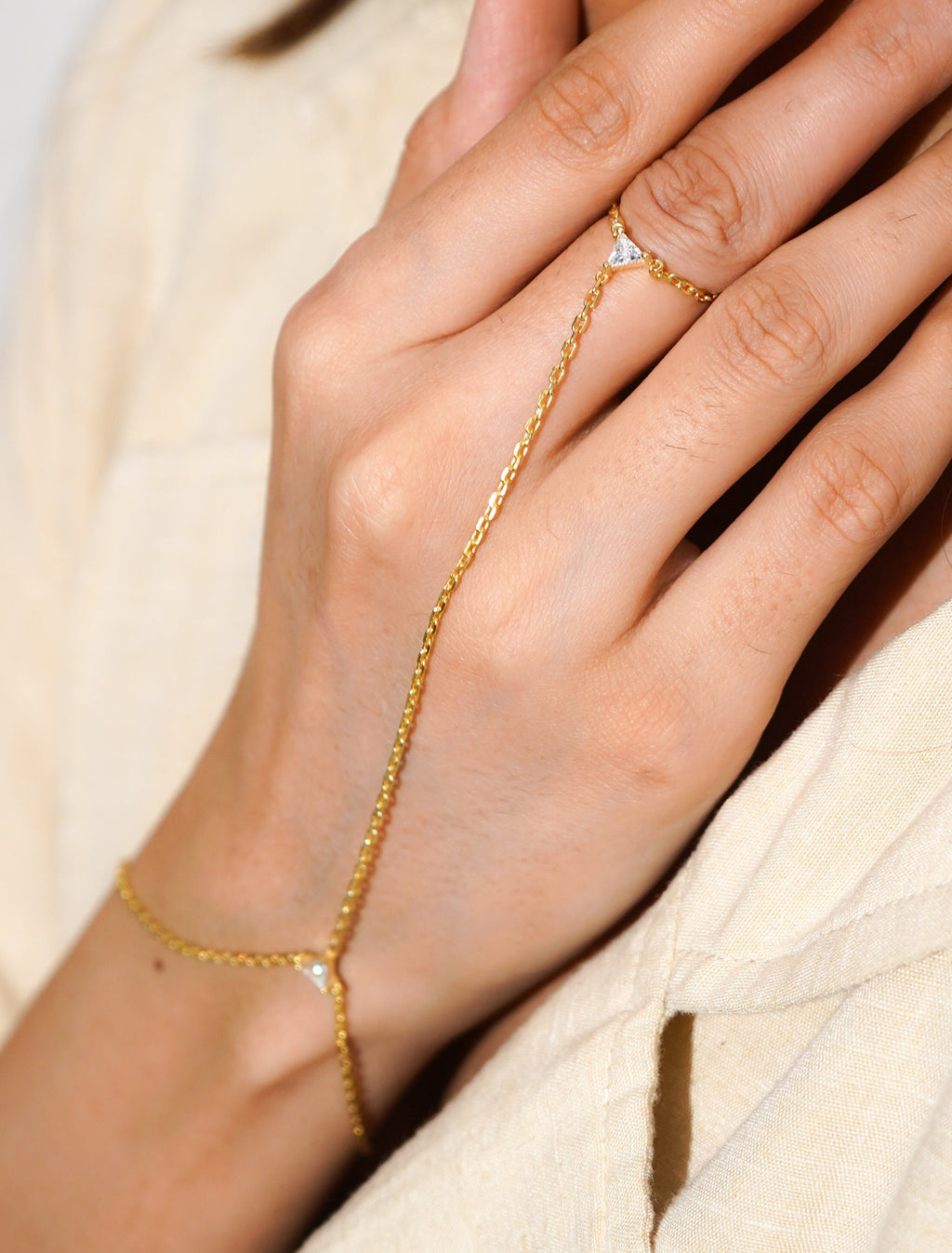 Lyra Minimal Hathphool | Sterling Silver Hand Chain Fian