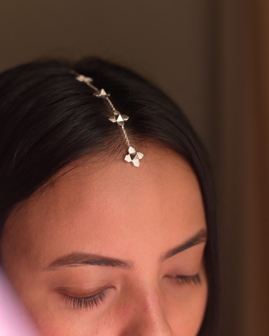 Jui Phul Hair Ornament | Contemporary Maang Tikka